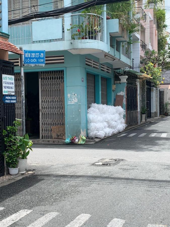 Lucky * TP. Hồ Chí Minh